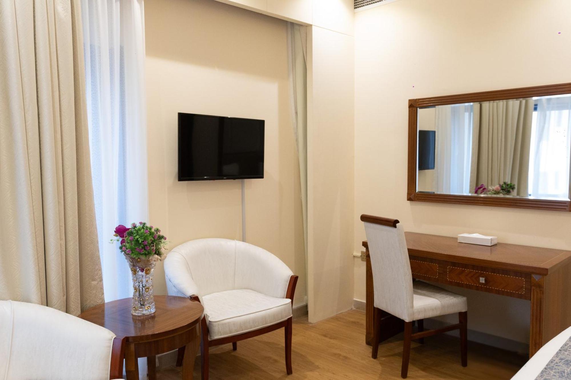 דובאי Vendome Plaza Hotel מראה חיצוני תמונה