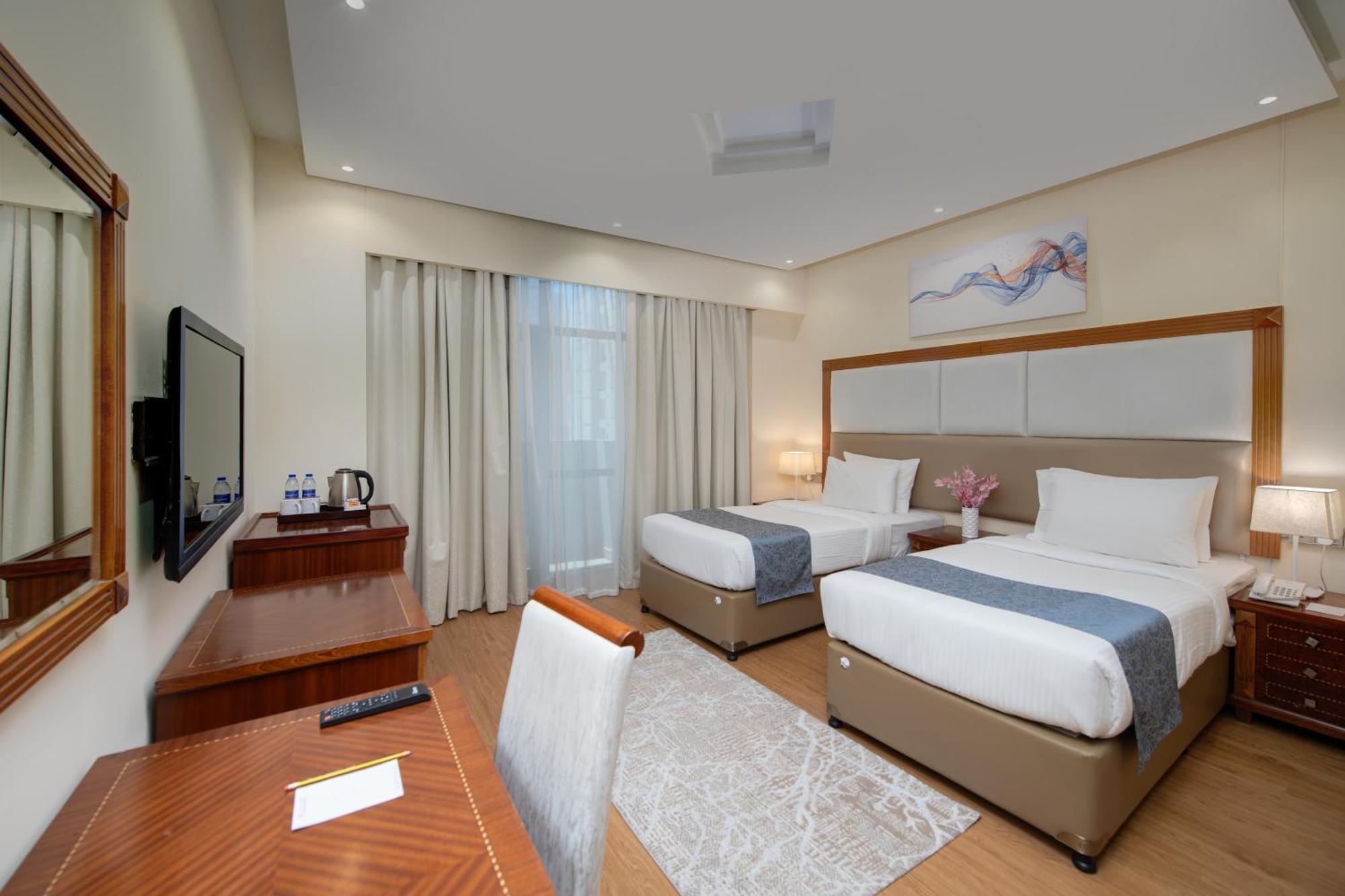 דובאי Vendome Plaza Hotel מראה חיצוני תמונה