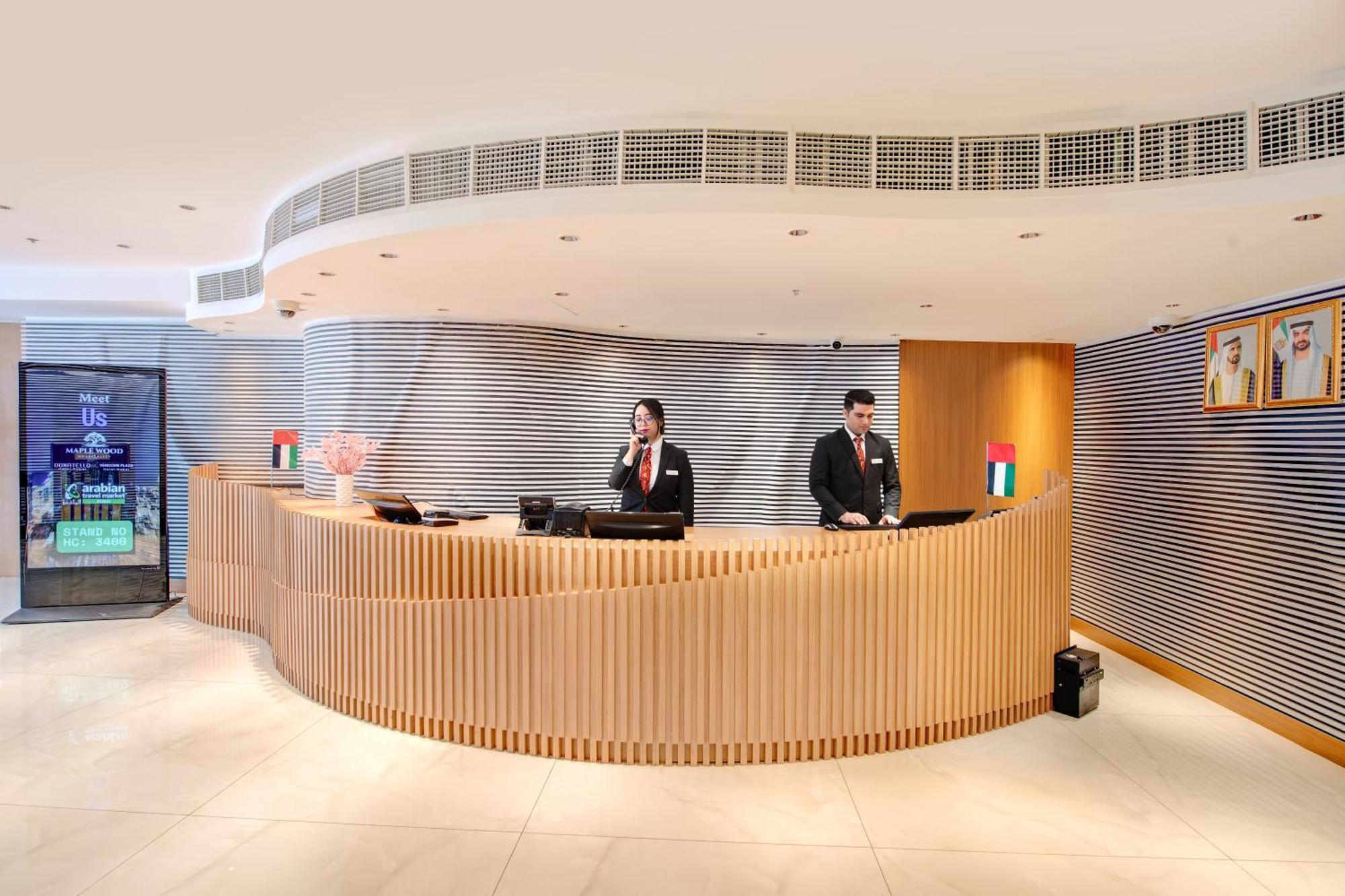 דובאי Vendome Plaza Hotel מראה חיצוני תמונה