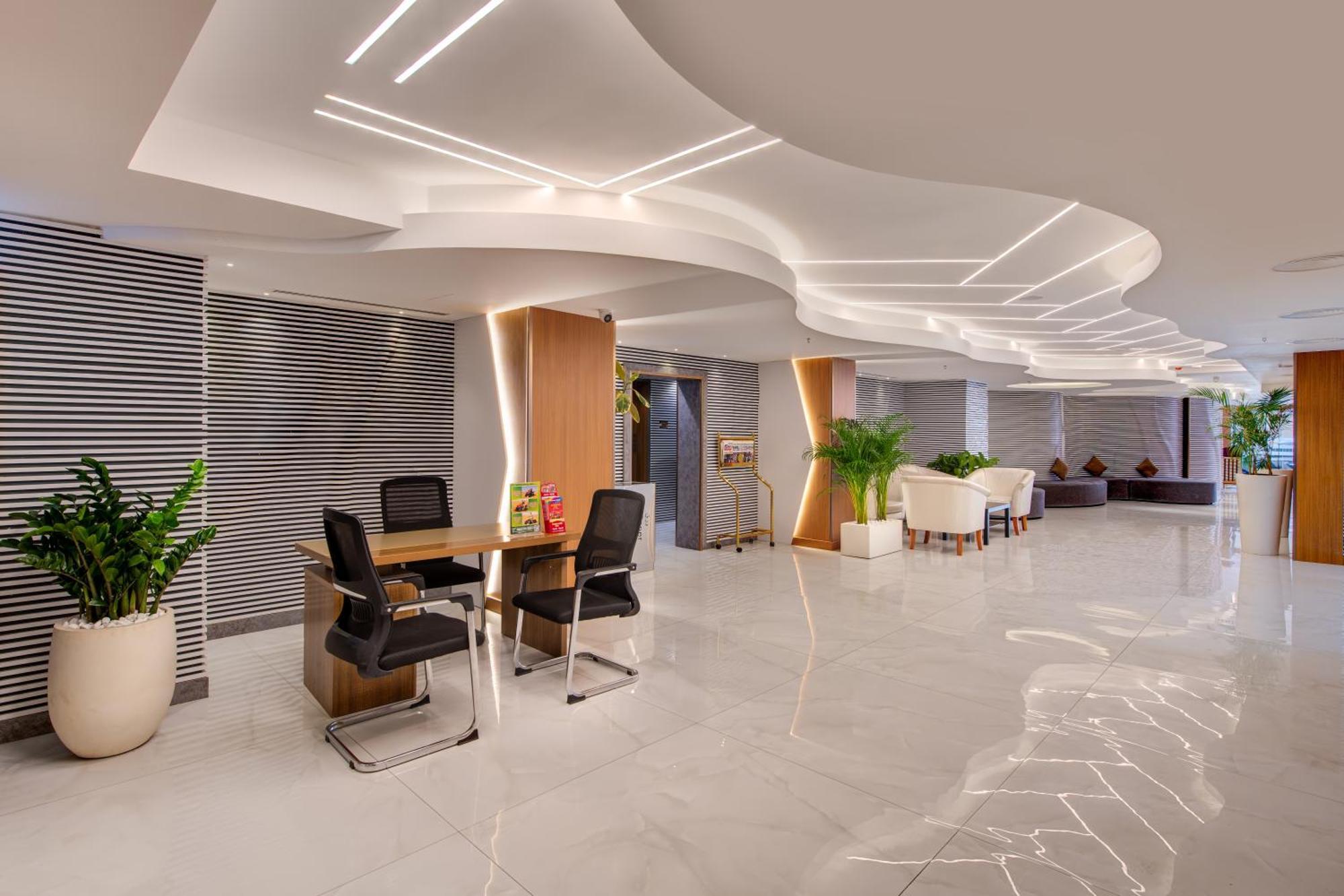 דובאי Vendome Plaza Hotel מראה חיצוני תמונה